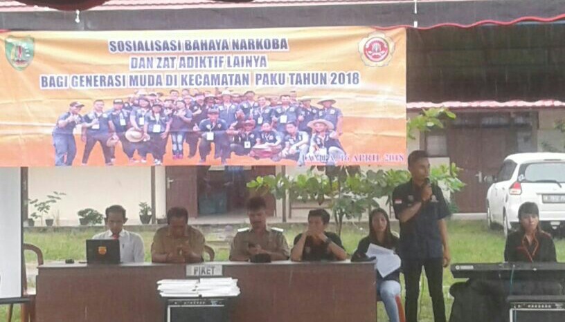 BNNK Sosialisasikan Bahaya Narkoba Di SMAN 1 Paku BIDIK NASIONAL