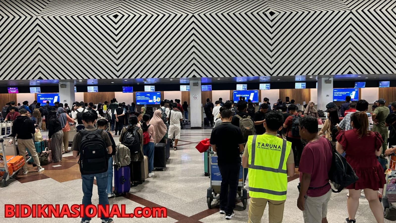 Bandara juanda siapkan posko