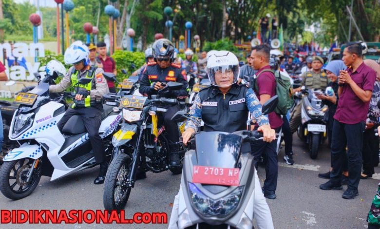 Bupati Sidoarjo Subandi Mayday