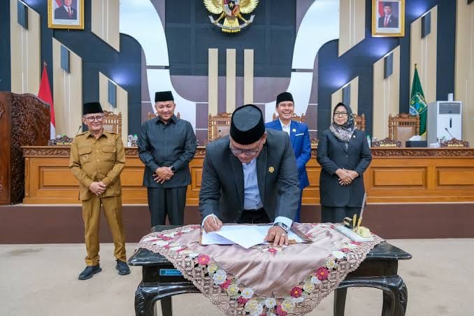 Ketua DPRD Pasuruan Samsul Hidayat Buka Babak Baru Transformasi BUMD Lewat Perda Non-APBD 2026